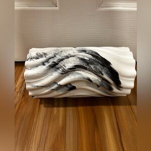 Lululemon Double Roller Mini - Black and White